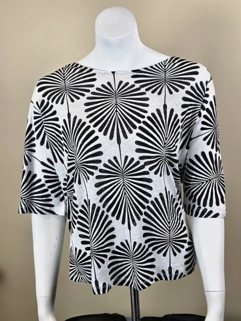 Joie Black & White Fan Palm Print Linen Blend Boxy Top Size L Summer Capsule
